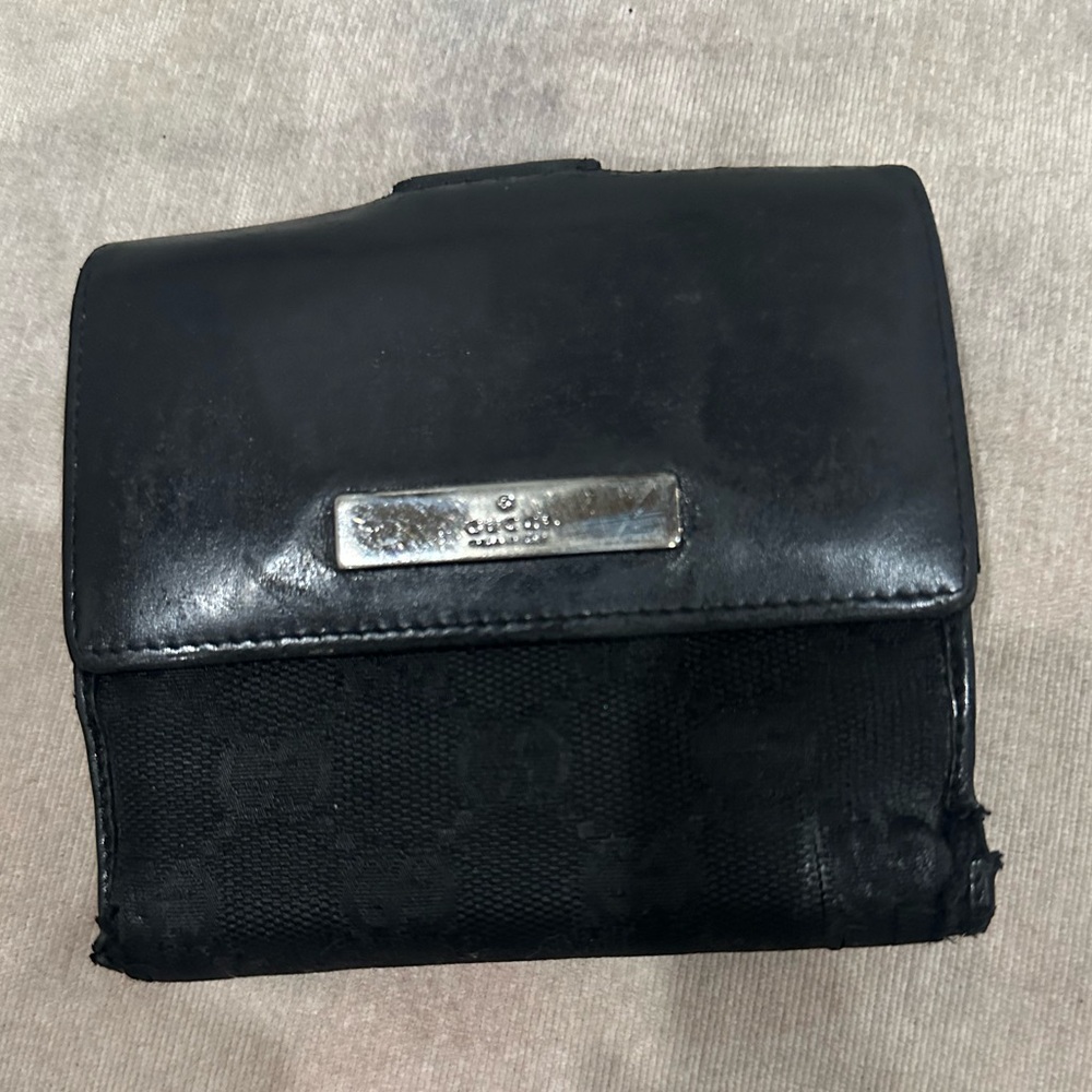 Gucci wallet